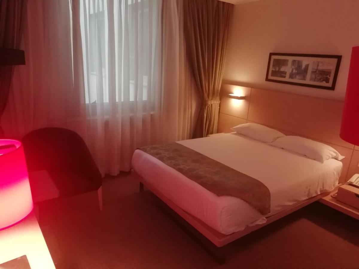 Eresin Hotels Taxim&Premier Istanbul Exterior foto